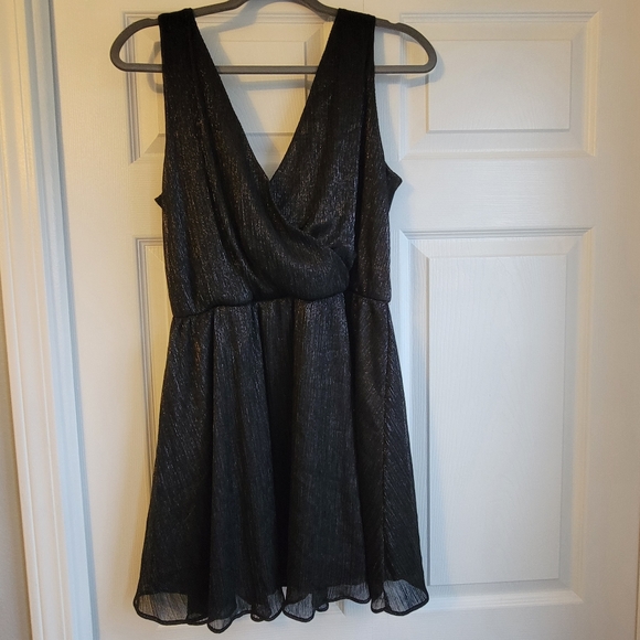 Banana Republic Sparkly Metallic Black Dress 12P - Picture 2 of 4